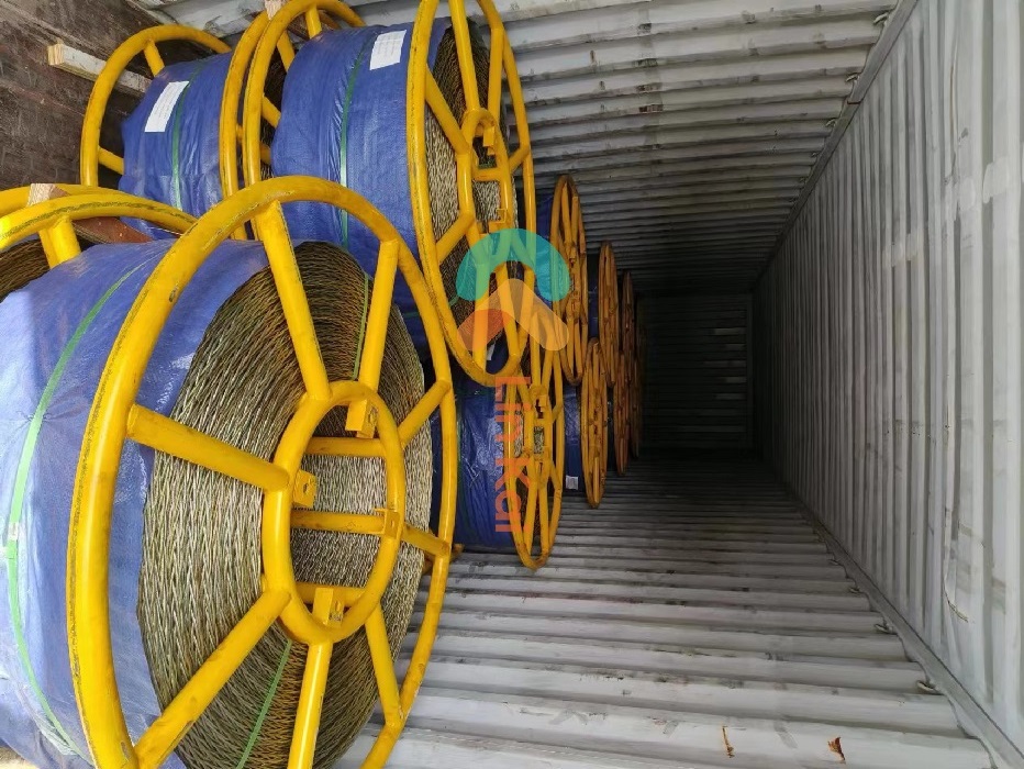 Corda de fio de aço anti-torção de 16MM para dois condutores agrupados que amarram 52 carretéis para a Indonésia